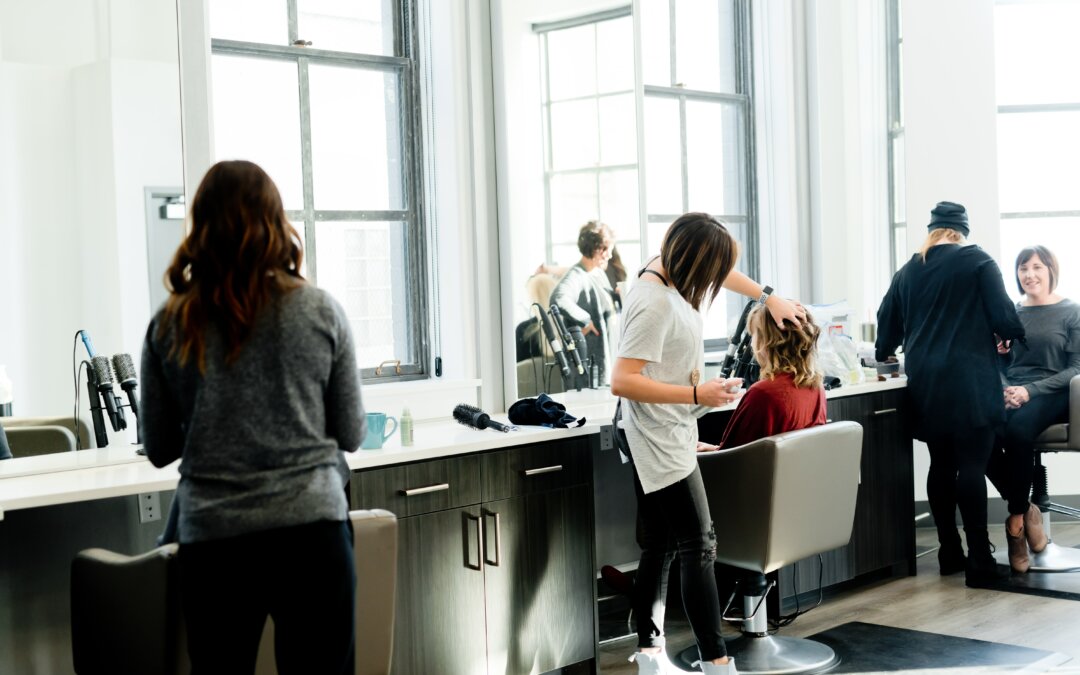 Frisører: En guide til at finde den bedste frisør i Danmark